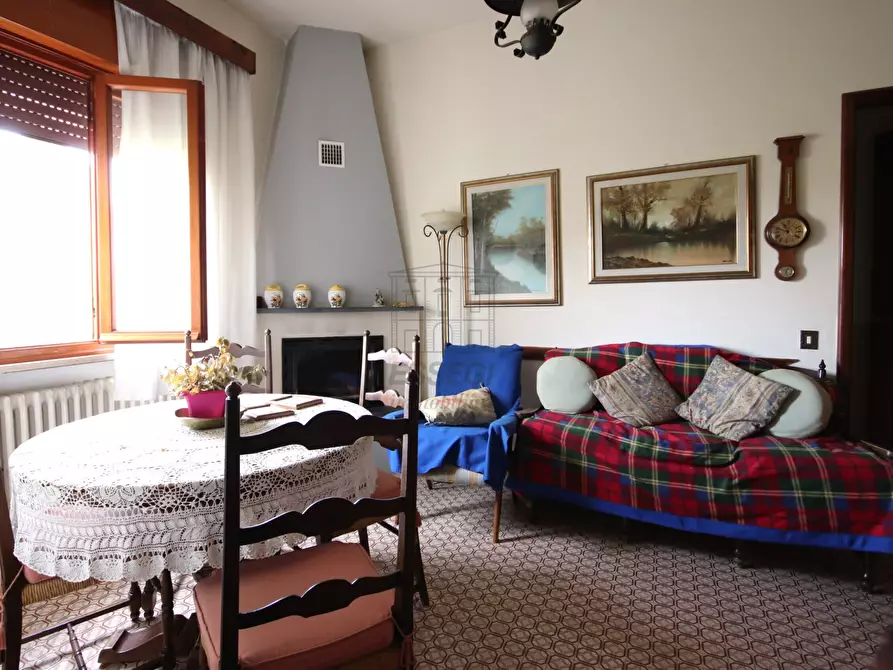 Immagine 13 di Villa in vendita  in Via Capo di Vico 3A a Lucca