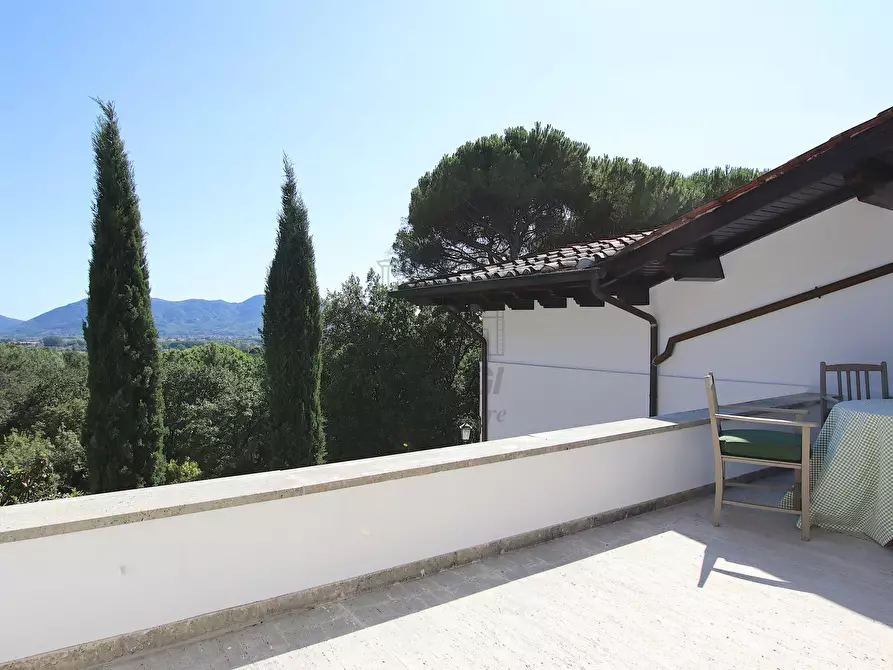 Immagine 34 di Villa in vendita  in Via dei Poveri Vecchi 749 a Lucca