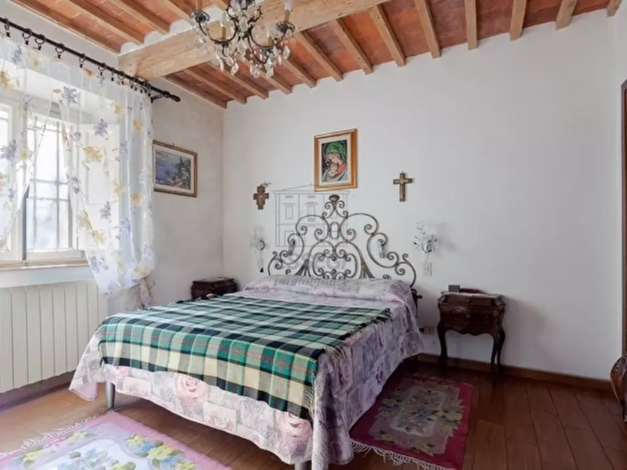 Immagine 18 di Rustico / casale in vendita  in Via della Pollicchia 145 a Lucca