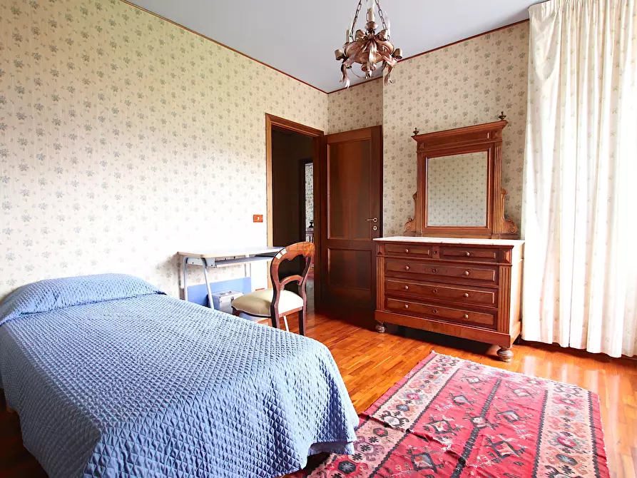 Immagine 26 di Villa in vendita  in Viale Cesare Biondi 68 a Barga