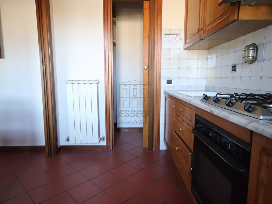 Immagine 11 di Appartamento in affitto  in Via San Donato 100 a Lucca