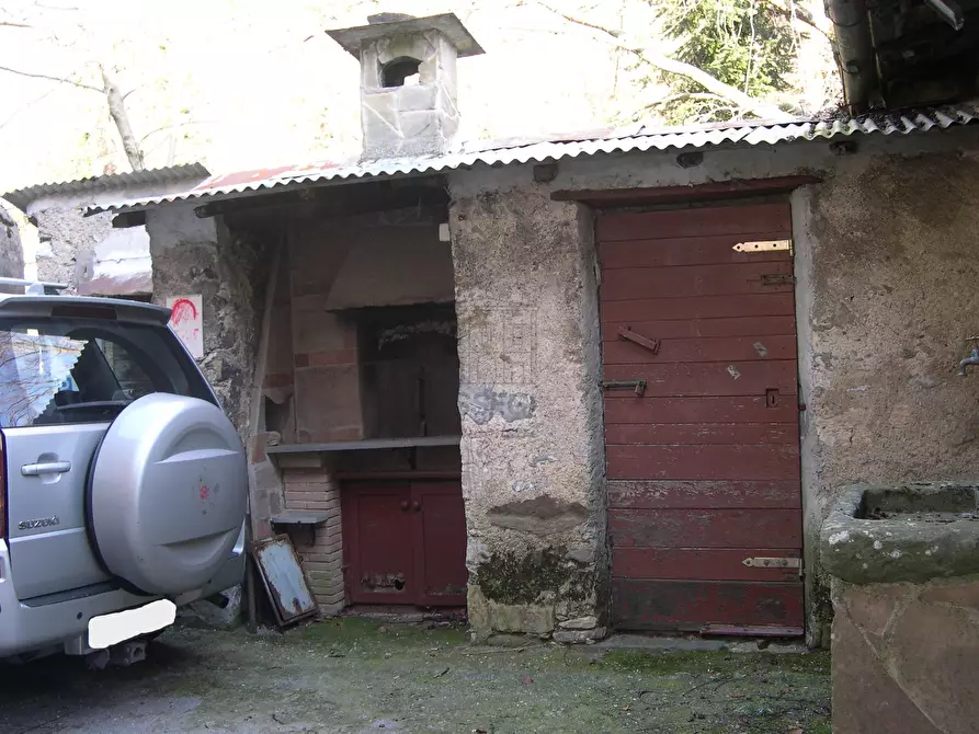 Immagine 4 di Terratetto in vendita  in Via Palagnana-palagnana a Lucca