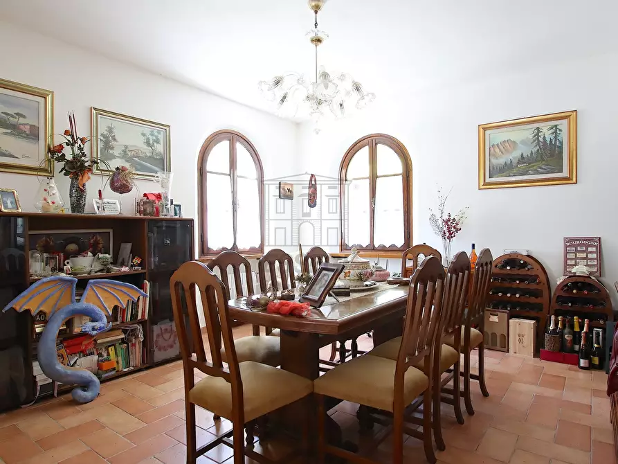 Immagine 11 di Rustico / casale in vendita  in Via di Tiglio a Capannori