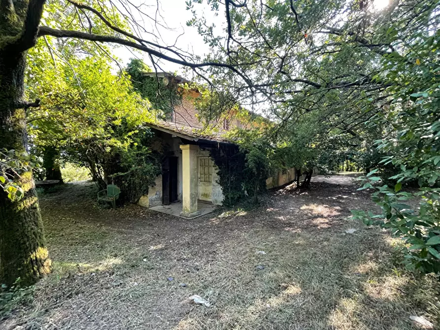 Immagine 26 di Villa in vendita  in Via Vecchia Pesciatina in Gragnano a Lucca