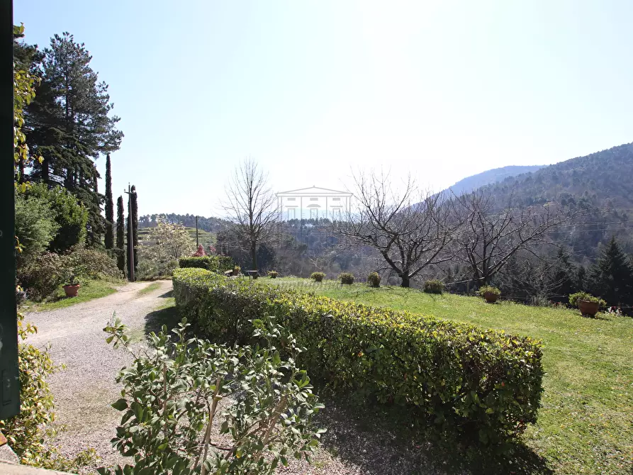 Immagine 6 di Rustico / casale in vendita  in Via del Borgo 55 a Lucca