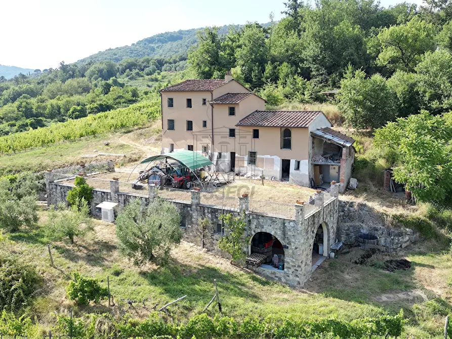 Immagine 1 di Rustico / casale in vendita  in Via del Francia 95 a Lucca