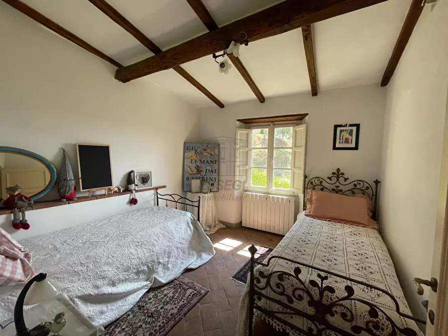 Immagine 22 di Rustico / casale in vendita  in Traversa I Via Orzali Angelo 50 a Lucca