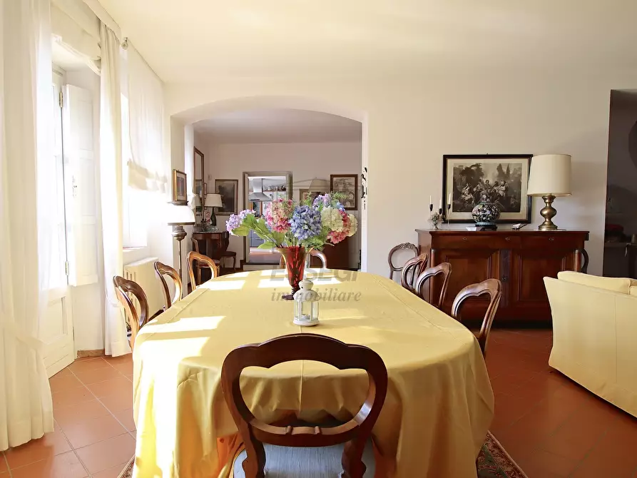 Immagine 10 di Villa in vendita  in Via del Cimitero di Ciciana a Lucca