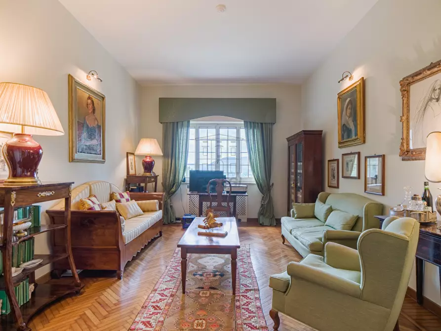 Immagine 18 di Villa in vendita  in Via dei Poveri Vecchi 749 a Lucca
