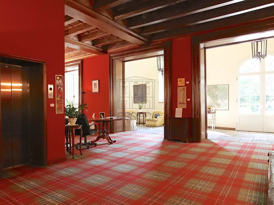 Immagine 12 di Villa in vendita  in Via della Pollicchia 50 a Lucca