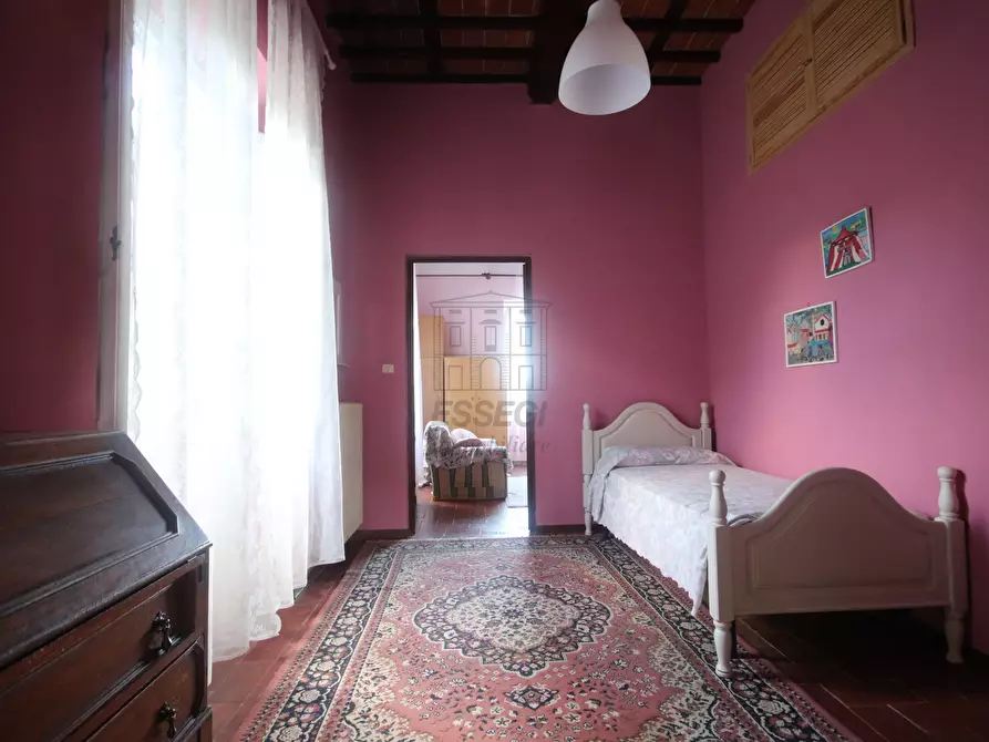Immagine 20 di Rustico / casale in vendita  in Via della Chiesa XXIII 405 a Lucca