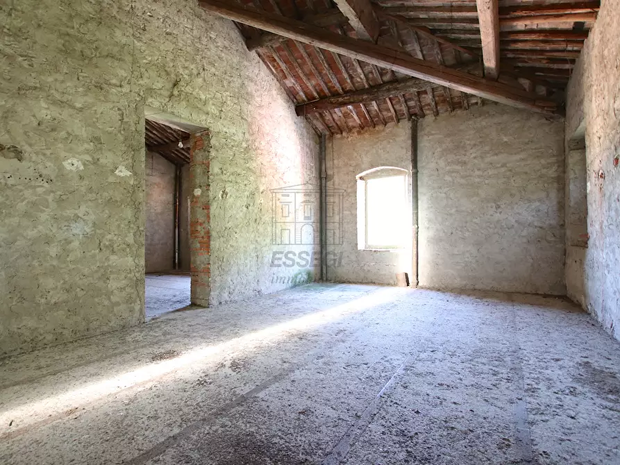 Immagine 6 di Rustico / casale in vendita  in Guamo 34A a Capannori