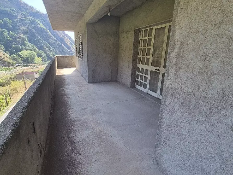 Immagine 16 di Quadrilocale in vendita  in Contrada Sant'Anna Ravagnese 61 a Reggio Di Calabria
