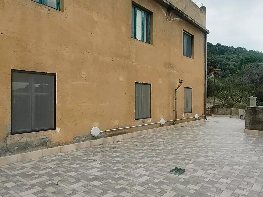 Immagine 40 di Casa trifamiliare in vendita  in Via Paterriti 19 a Motta San Giovanni