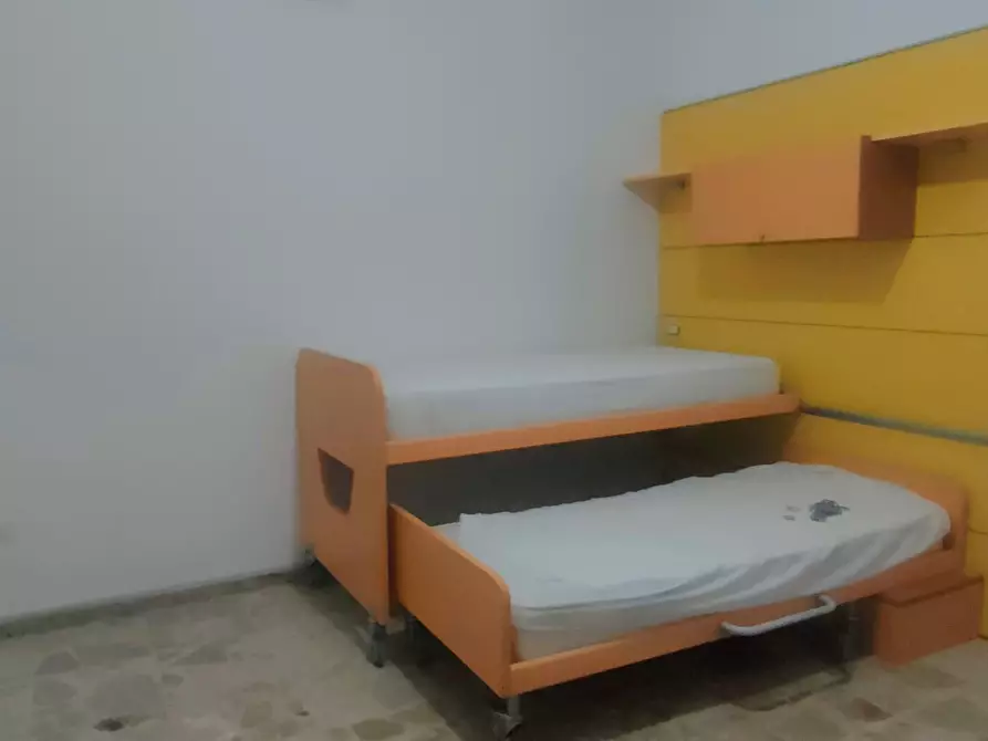 Immagine 16 di Trilocale in affitto  in Via Fratelli Rosselli 1 a Melito Di Porto Salvo