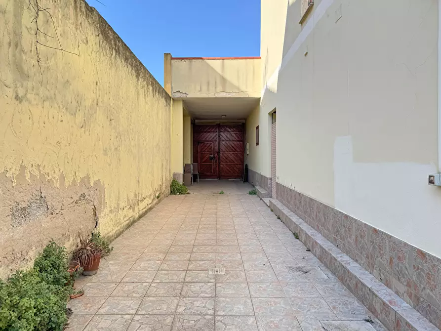 Immagine 37 di Casa indipendente in vendita  a San Sperate