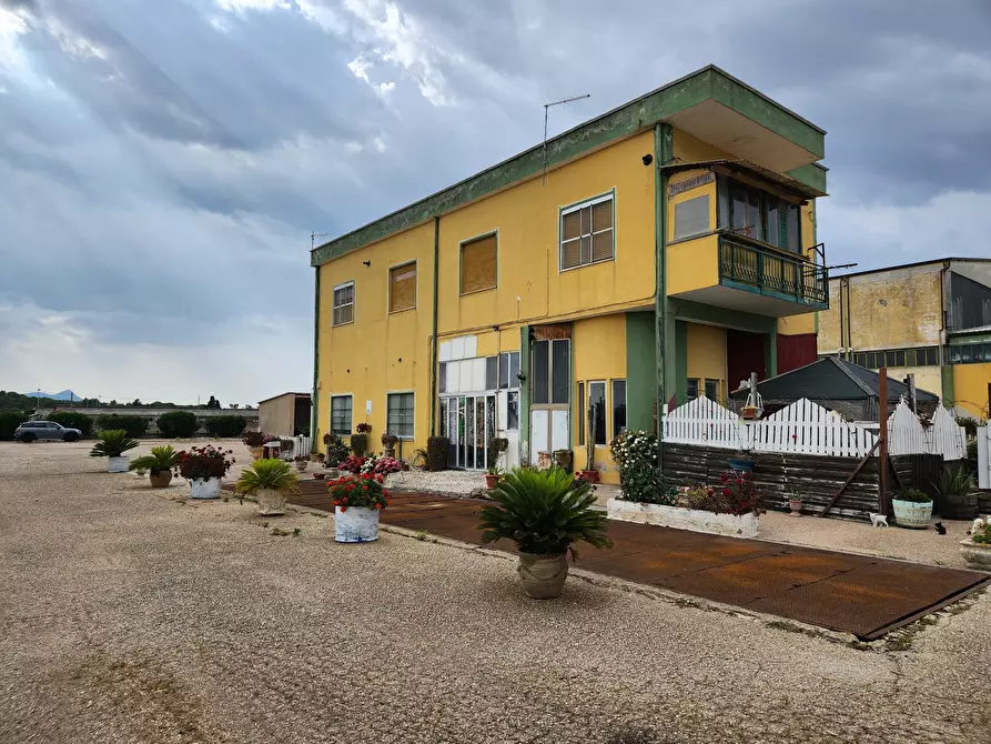 Immagine 2 di Casa indipendente in vendita  a Villasor