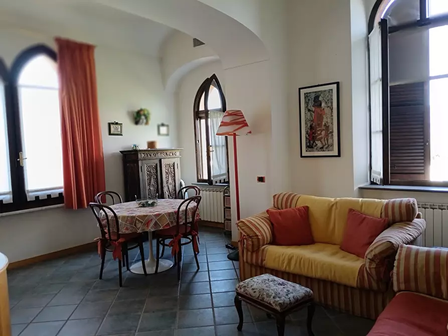 Immagine 6 di Trilocale in vendita  a Ameglia