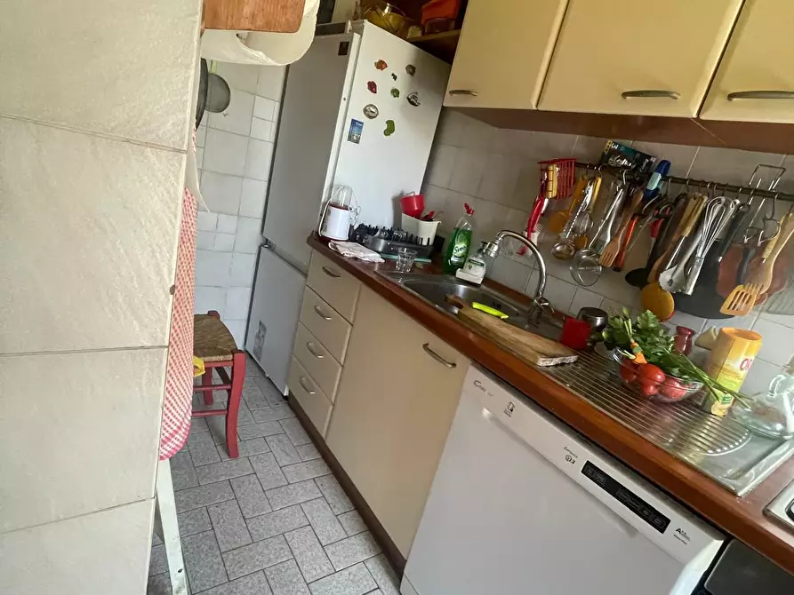 Immagine 7 di Casa indipendente in vendita  a Ameglia
