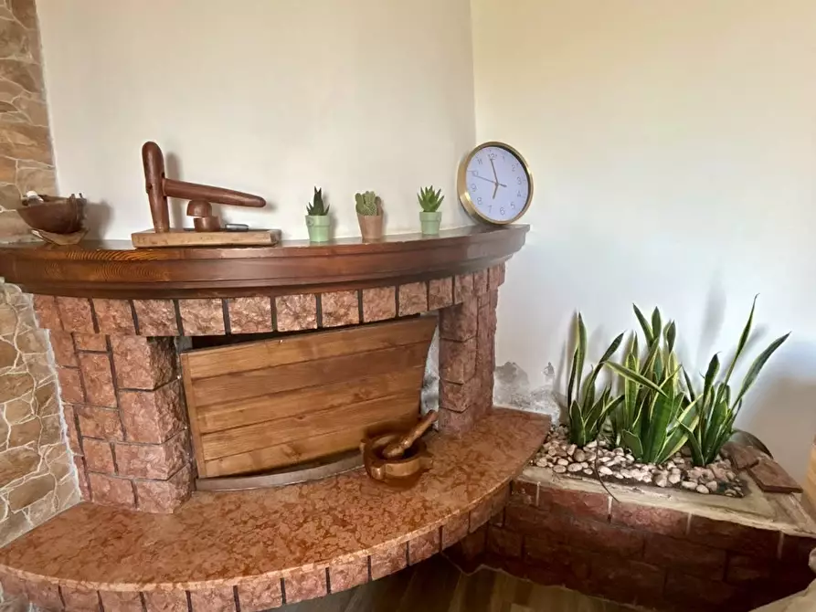 Immagine 6 di Porzione di casa in affitto  a Ameglia