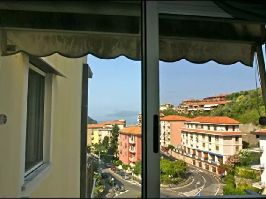 Immagine 17 di Trilocale in vendita  a Lerici