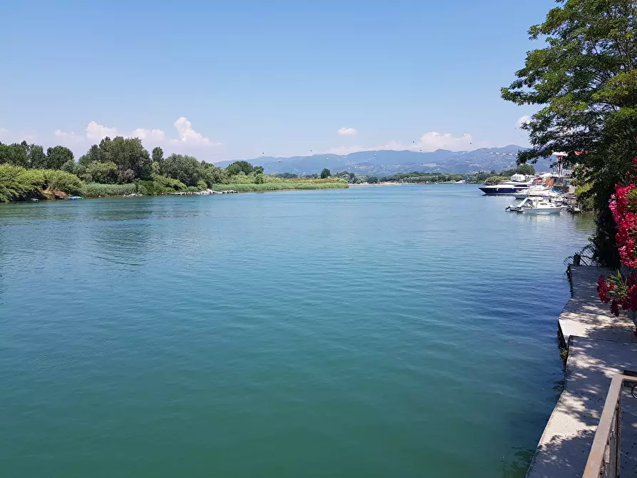 Immagine 27 di Casa semindipendente in vendita  a Ameglia