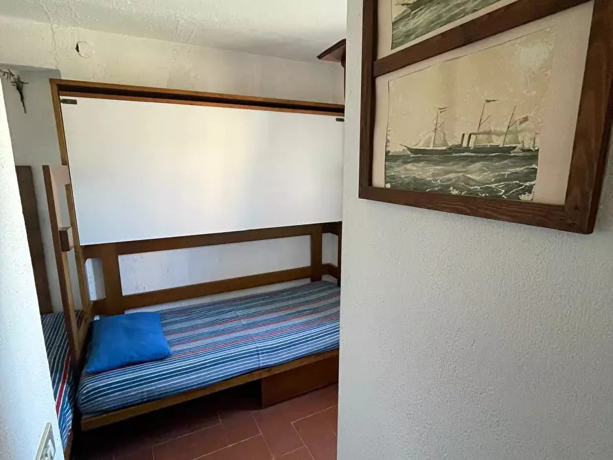 Immagine 6 di Pentalocale in vendita  in Piazza XIII Dicembre 6 a Ameglia