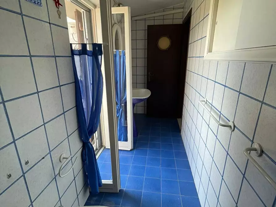 Immagine 12 di Porzione di casa in vendita  a Ameglia