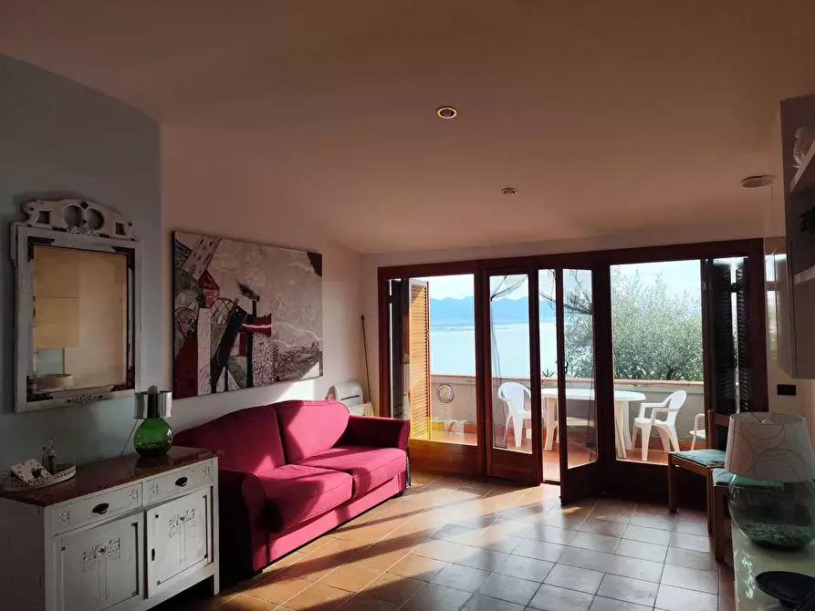 Immagine 10 di Trilocale in vendita  in Strada Punta Bianca 2 a Ameglia