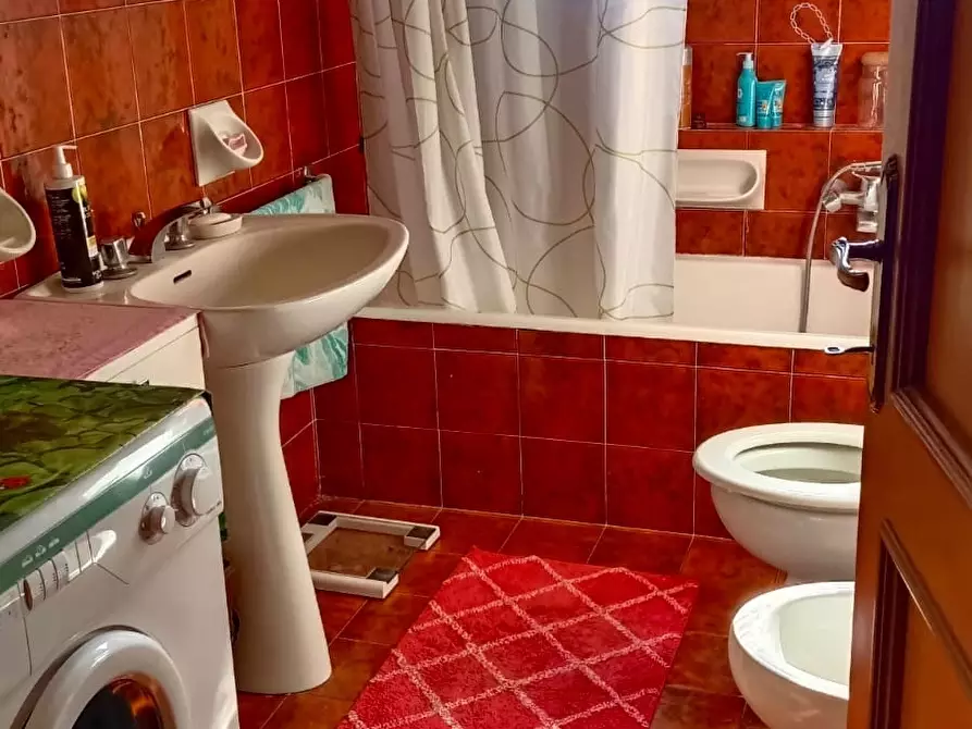 Immagine 13 di Pentalocale in vendita  a Fosdinovo