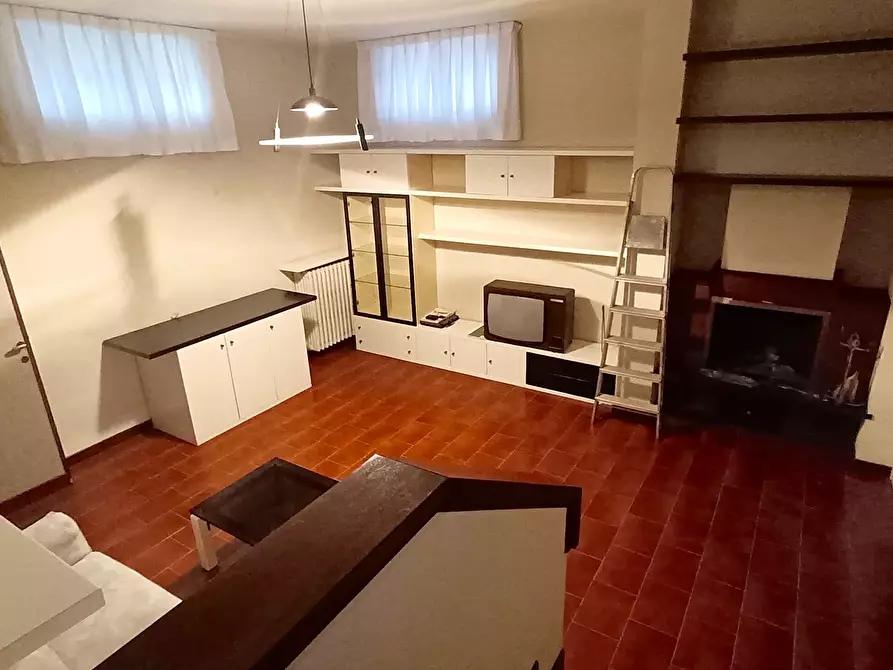 Immagine 6 di Quadrilocale in vendita  a Ameglia