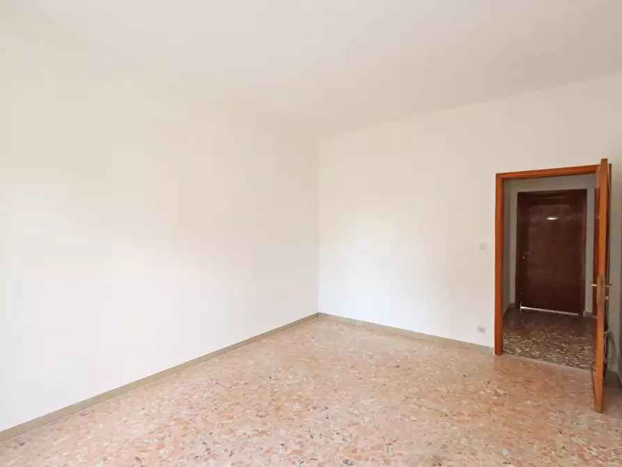 Immagine 19 di Quadrilocale in vendita  in Via Sergio Corazzini a Perugia
