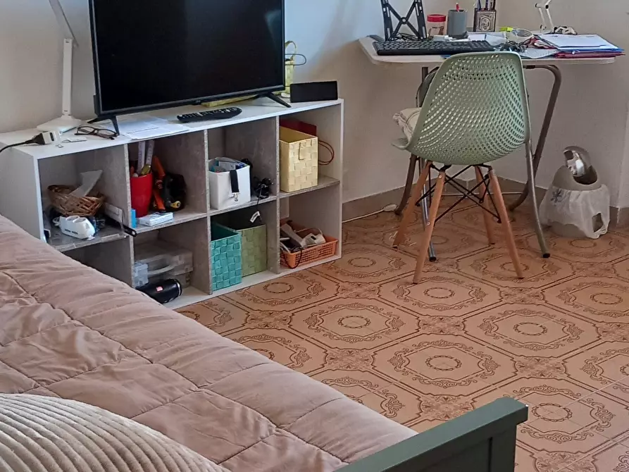 Immagine 24 di Appartamento in vendita  in Via Pietro Gori a Sarzana