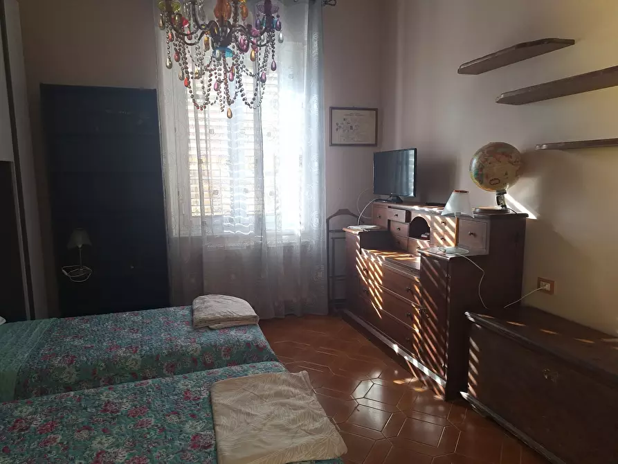 Immagine 3 di Casa semindipendente in vendita  a La Spezia