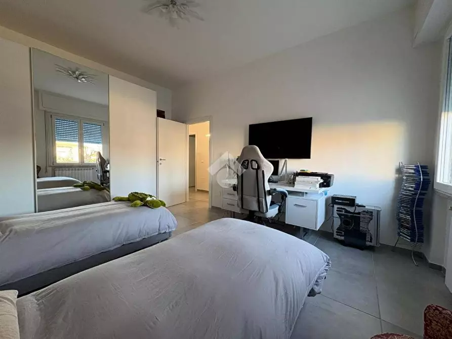 Immagine 10 di Appartamento in affitto  in Via Cisa a Sarzana