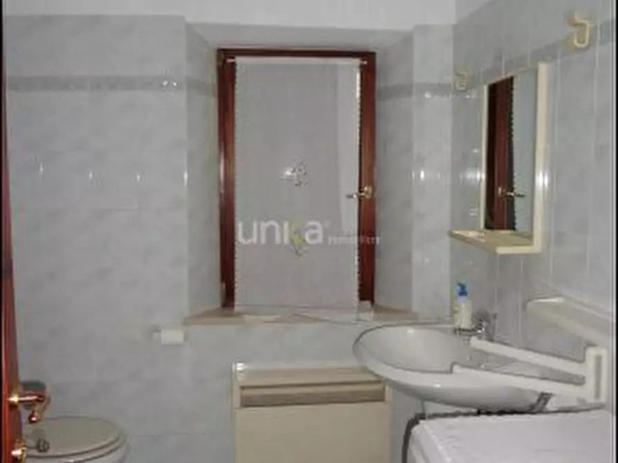 Immagine 5 di Appartamento in vendita  in Via xv settembre snc a Jesi