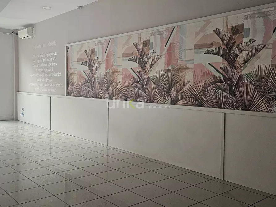 Immagine 2 di Locale commerciale in affitto  in Viale della Vittoria snc a Jesi