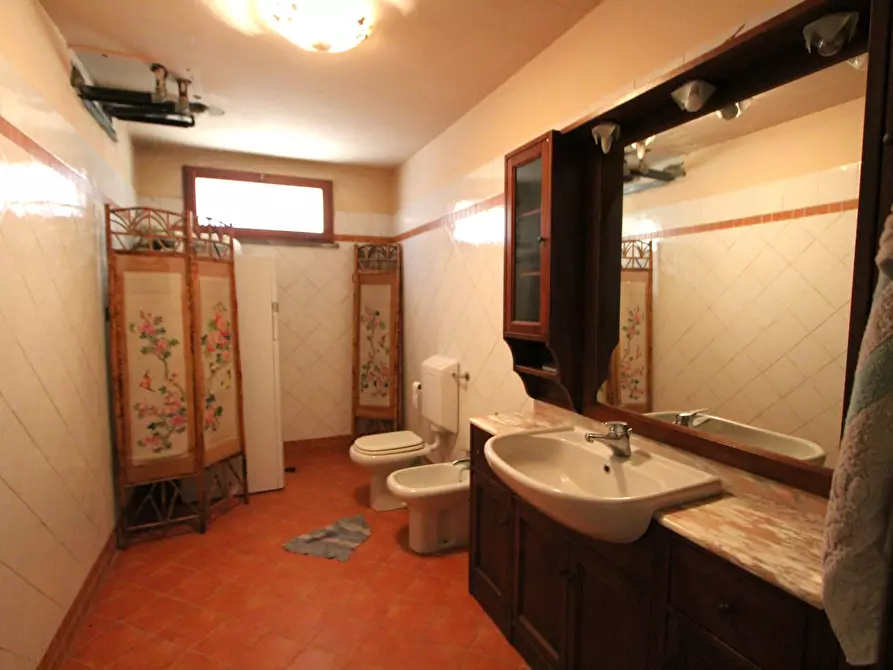 Immagine 28 di Casa indipendente in vendita  in Via Ca' Foscolo a Valsamoggia