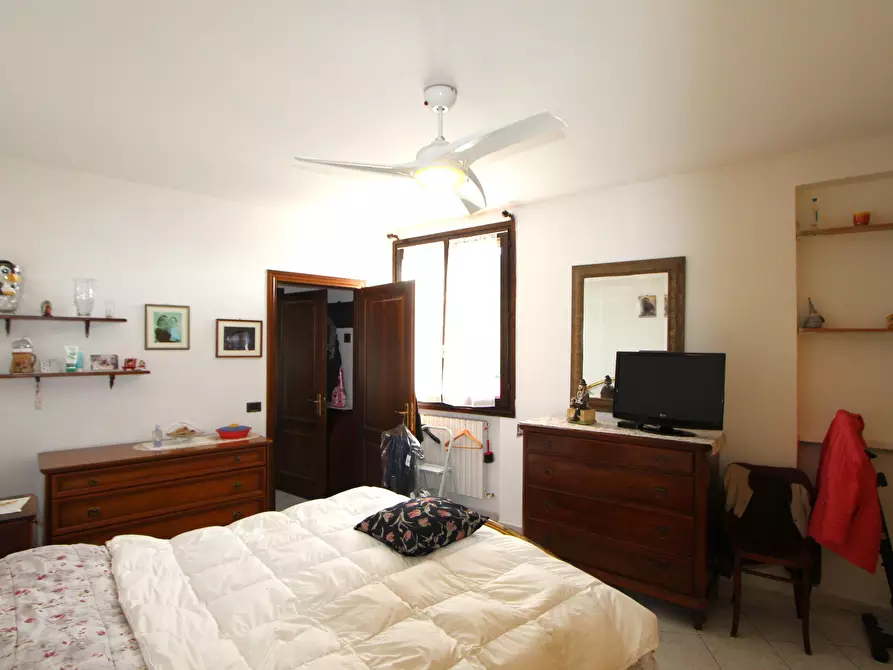 Immagine 9 di Appartamento in vendita  in via montebudello a Valsamoggia