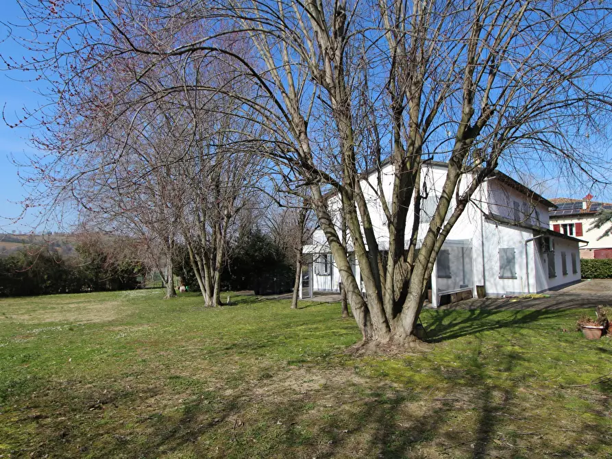 Immagine 57 di Villa in vendita  in SP76 17 a Valsamoggia