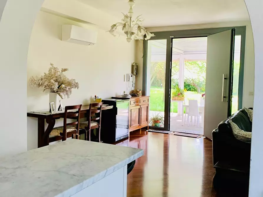 Immagine 15 di Villa in vendita  in SP76 17 a Valsamoggia