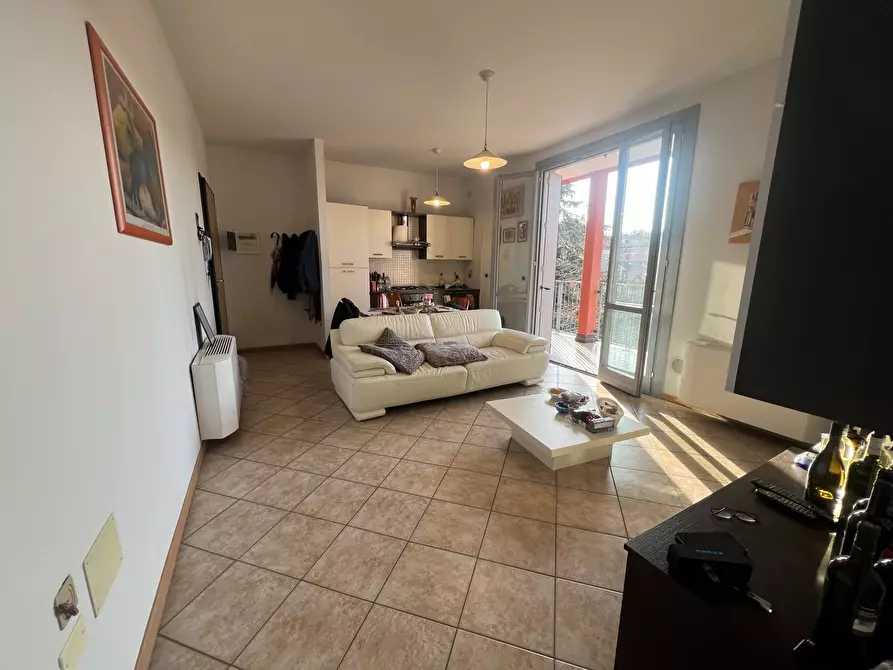 Immagine 6 di Appartamento in vendita  in Via Giuseppe Mazzini a Valsamoggia