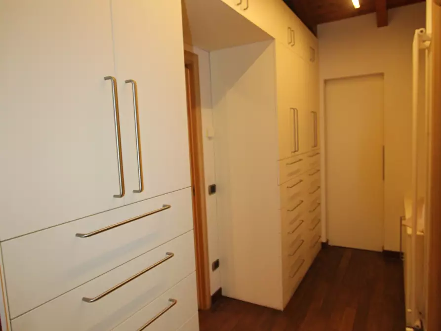 Immagine 15 di Villa in vendita  in Via Augusto Ferrari a Valsamoggia