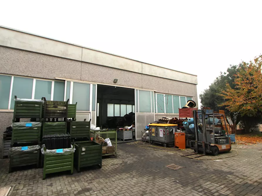 Immagine 3 di Capannone industriale in vendita  in Via Provinciale Est a Valsamoggia