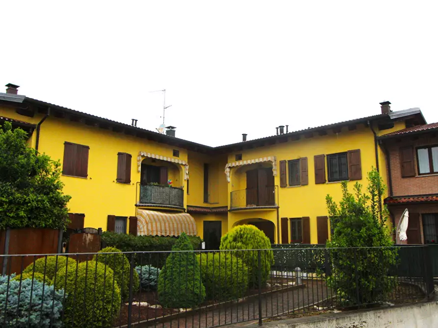 Immagine 1 di Appartamento in vendita  in Via Sirena a Valsamoggia