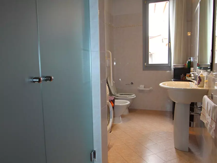 Immagine 21 di Appartamento in vendita  in Via Giuseppe Mazzini 34 a Valsamoggia