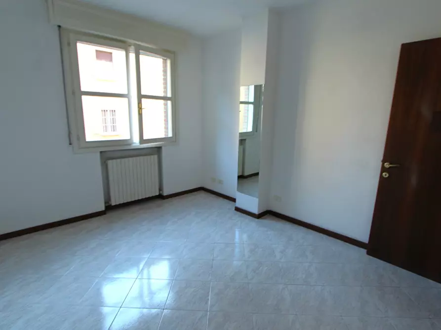 Immagine 31 di Appartamento in vendita  in Viale dell'Indipendenza a Valsamoggia