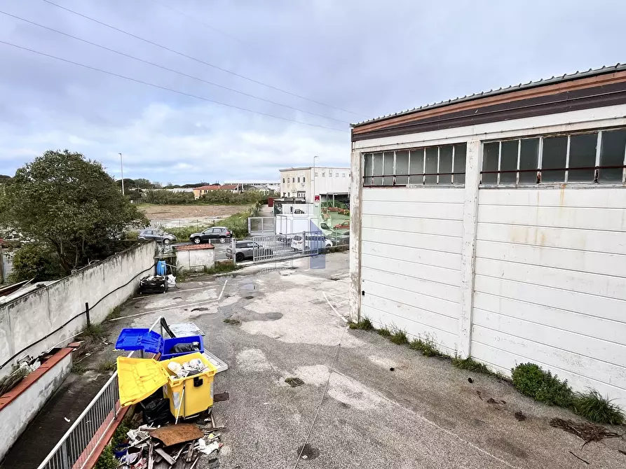 Immagine 19 di Capannone industriale in vendita  in Via dell'Artigianato 82 a Livorno