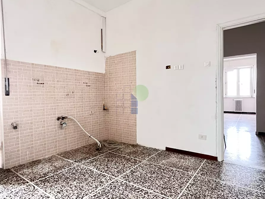 Immagine 11 di Pentalocale in vendita  in Via Baciocchi 12 a Livorno