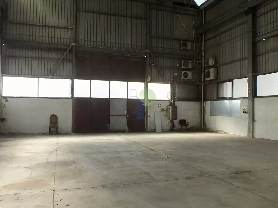 Immagine 11 di Attività artigianale in vendita  in via Arno 22 a Piombino